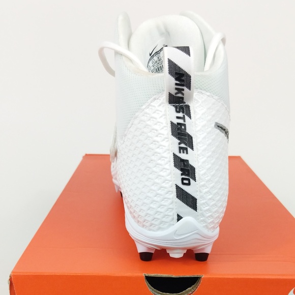 Nike Lunarbeast Pro TD CF Football Cleats - Picture 4 of 5